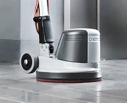 Nilfisk FM 400 H vysocerychlostní stroj 410 ot./min