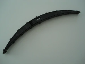 půlměsíc lišty 500mm, černý plast /T300 PN 1203638
