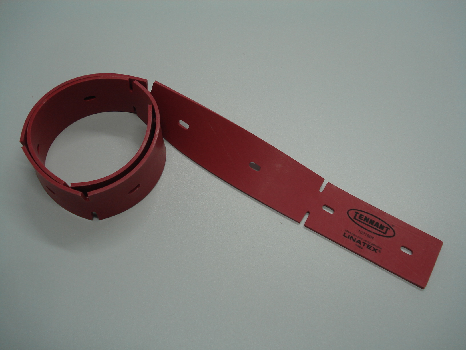 stěrka přední LINATEX TENNANT T5 60 cm PN 1021804