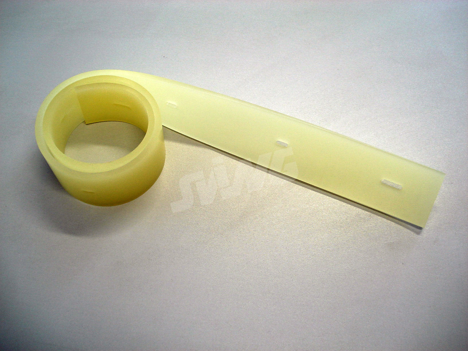 stěrka zadní POLYURETHANE EUREKA PN 360348