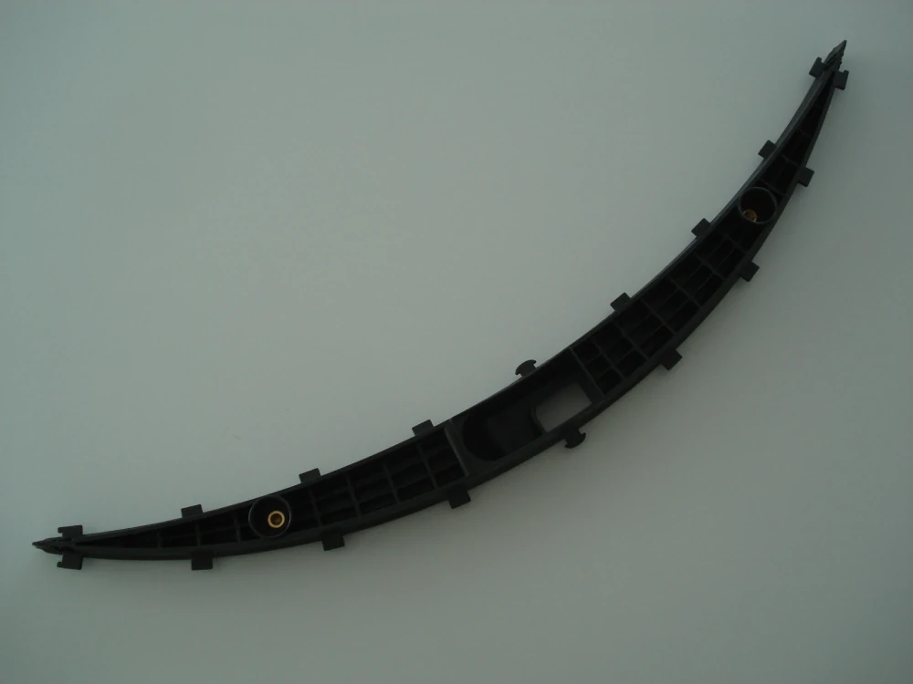 půlměsíc lišty 500mm, černý plast /T300 PN 1203638