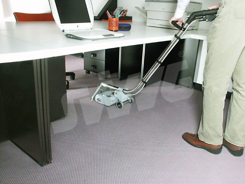 Hubice s rotačním kartáčem NS270