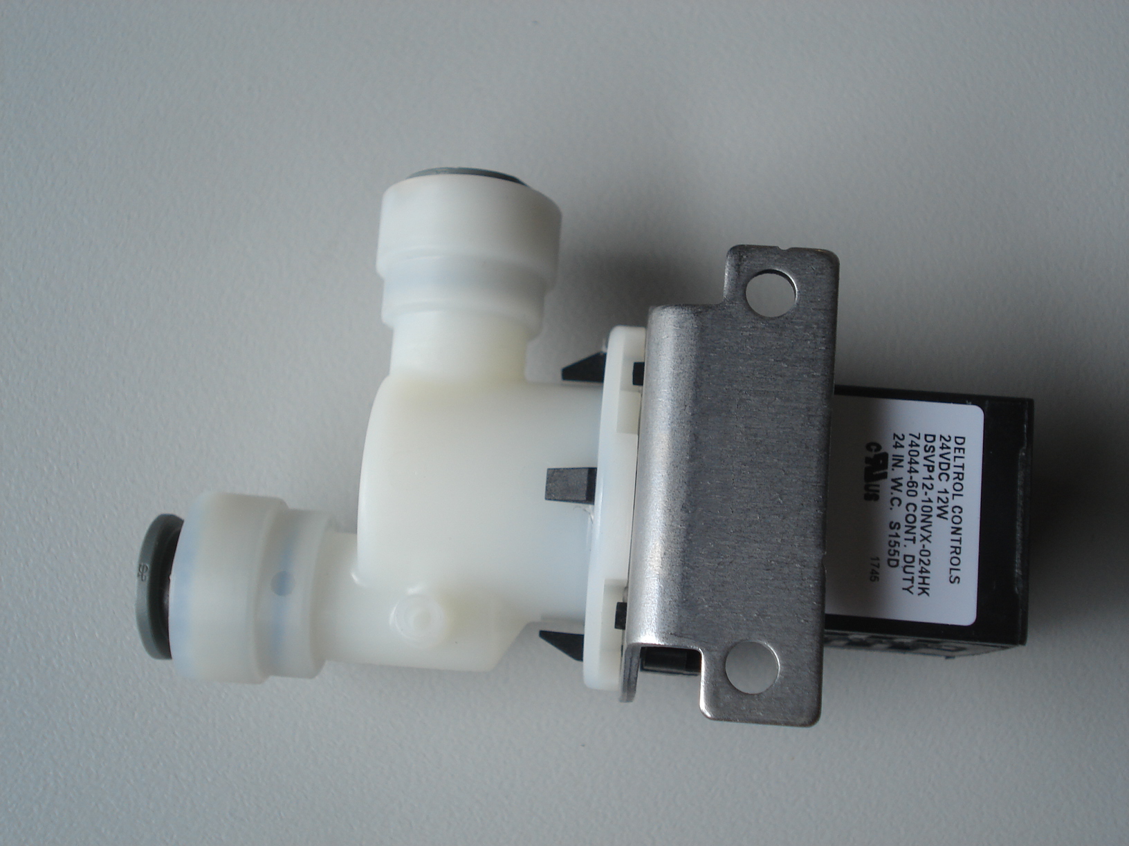 ventil vody 24V TENNANT PN 1211424