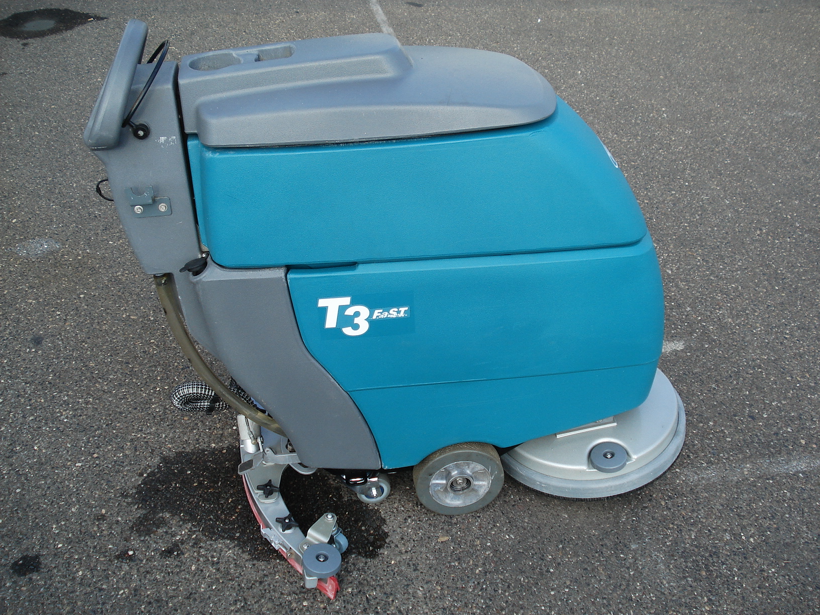 mycí stroj TENNANT T3 s diskovou hlavou 43 cm