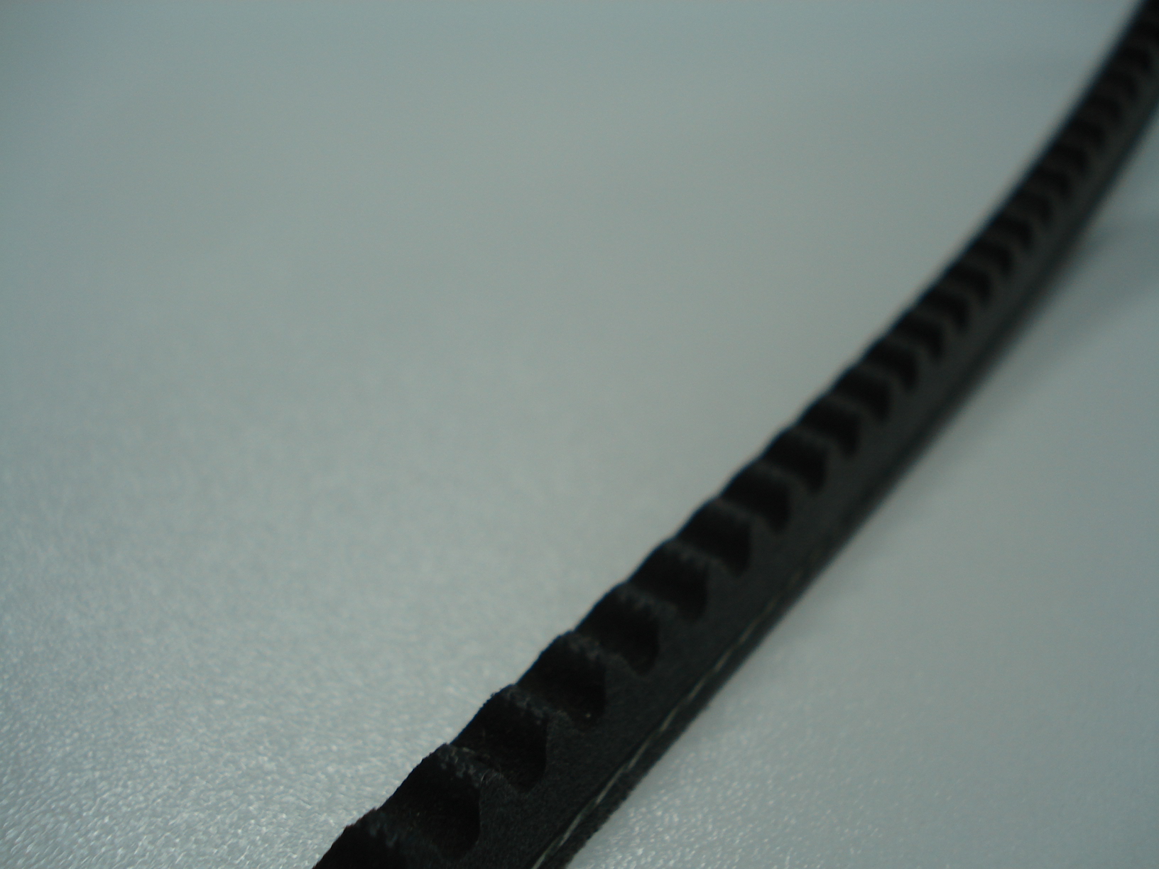 řemen V, cca 45 cm TENNANT PN 1023911